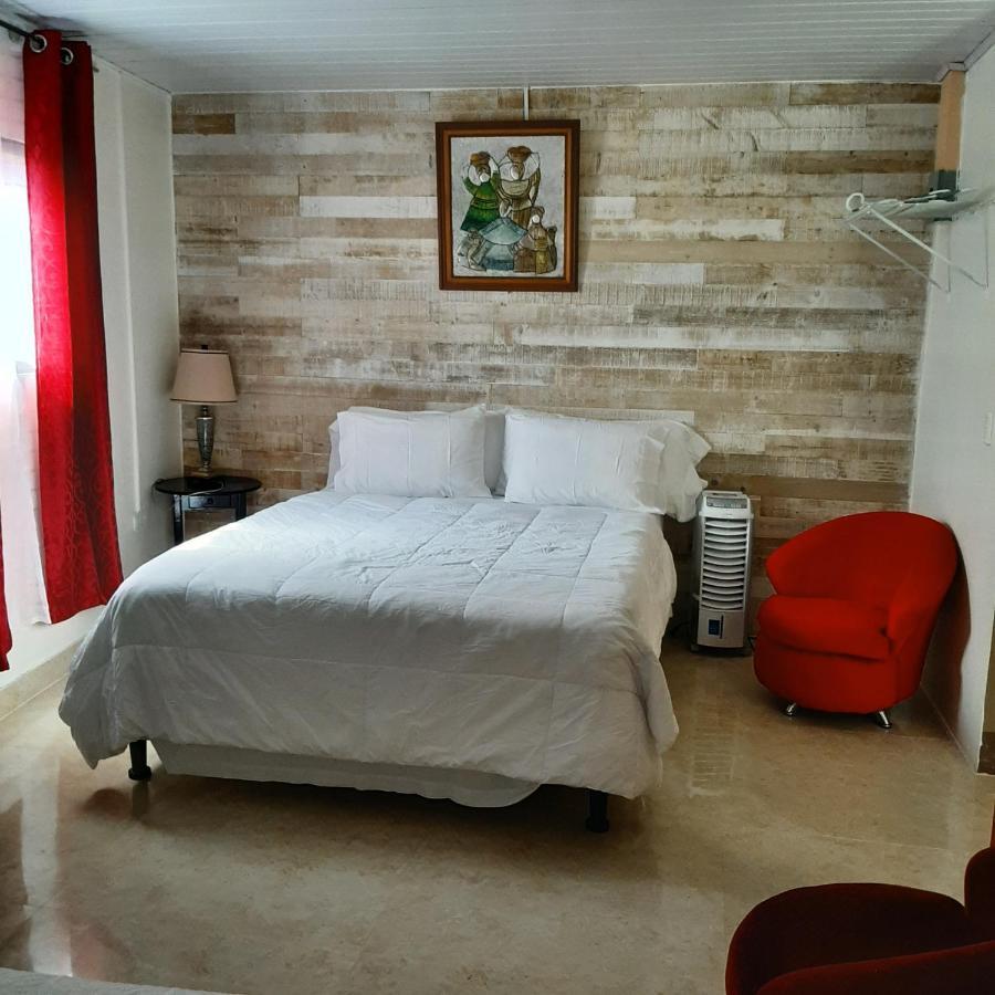 Rancha Azul Inn 알라후엘라 외부 사진