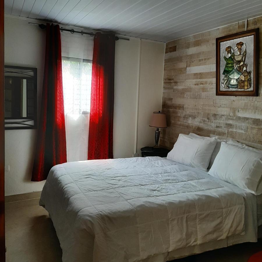 Rancha Azul Inn 알라후엘라 외부 사진